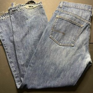 34 Calvin Klein Jeans